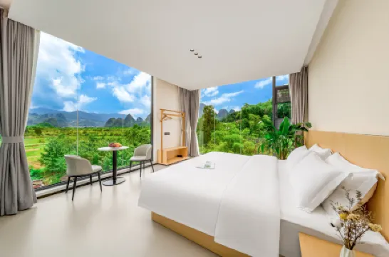 Yintianju Panoramic Light Luxury Hotel (Xingping Ancient Town)