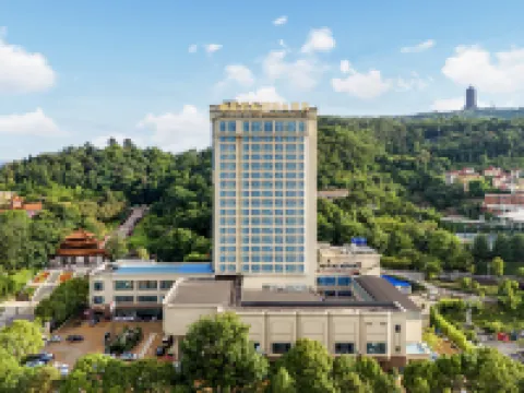 Stone Forest International Hotel Hotels in Qujing