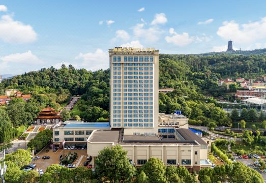 스톤 포레스트 인터내셔널 호텔