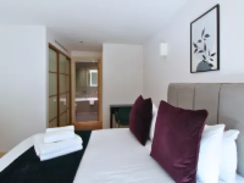 Viridian Apartments in Kew Bridge Serviced Apartments - St Georges Hotels in Brentford