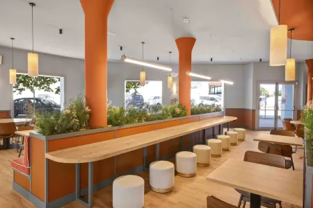 B&B Hotel Figueres Отели в г. Фигерас