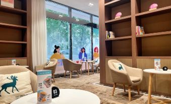 Beijing Minyoun Lia! by Minyoun Hotel (Dongdan Women and Children Museum)