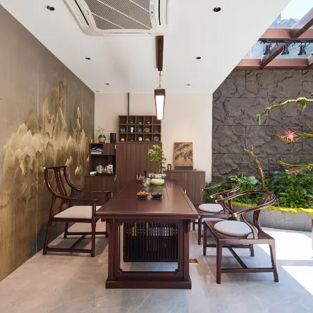 Floral Hotel·Yunxiju Viewing Hotel (Datong Ancient City Store)