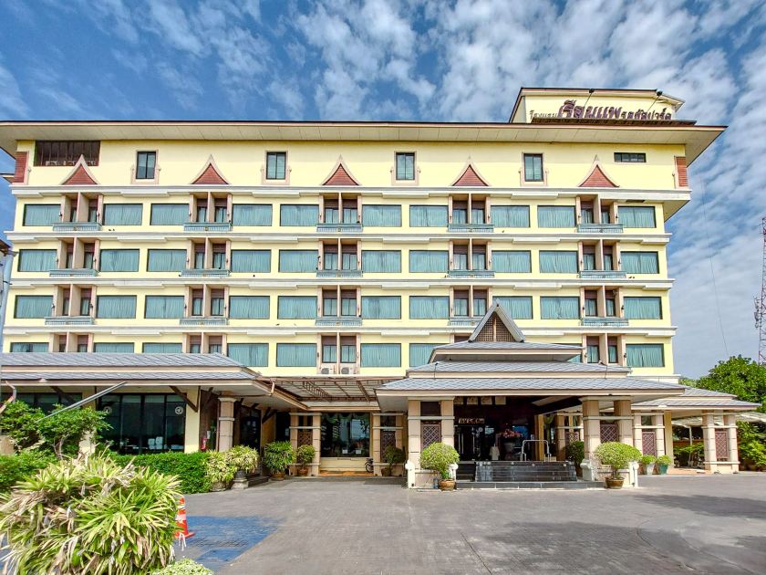 Ruean Phae Royal Park Hotel Hotels in Phitsanulok