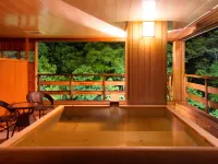 Yamanaka Onsen Kagari Kisshotei Hotels in Kaga