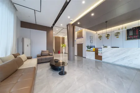 Dachuan Hotel (Nanchong Gaoping Longmen Street) Отели рядом с достопримечательностью «Nanchong Professional Technic College»