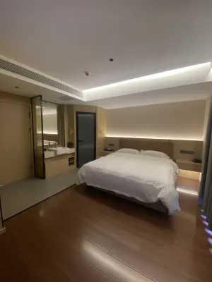 Lijing Business Hotel (Shengli Street)