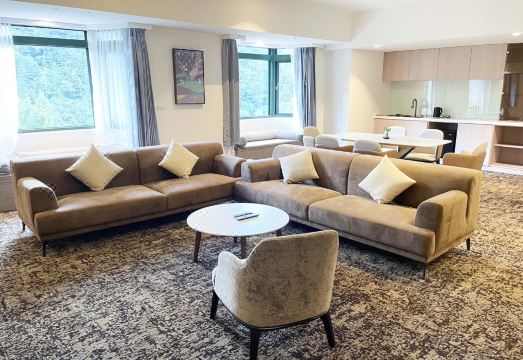 2. 호야 리조트 호..