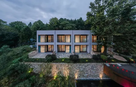 Shaojian·Lushan Residence