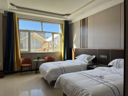 Zongsari Hotel Отели в г. Тунжэнь