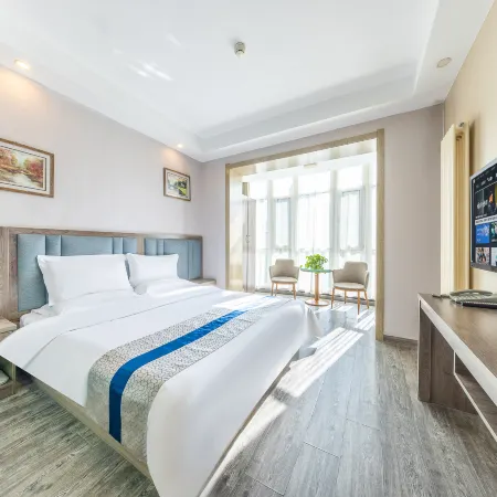 Xining Jishunfu Hotel (Chengdong Wuyue Plaza)