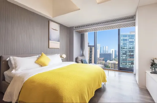 Chongqing Regal River View Hotel Apartment (Jiefangbei Branch, Hongyadong Branch)