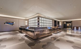 Ningbo Tianyi Square Crystal Orange Hotel