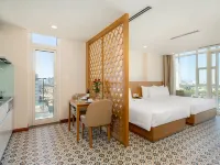 Record Hotel Hotels near Sun Wheel