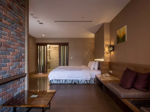 Imperial Dynasty Exquisite Hotel