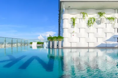 Wink Hotel Tuy Hoa Beach - 24hrs stay & Rooftop Pool Bar