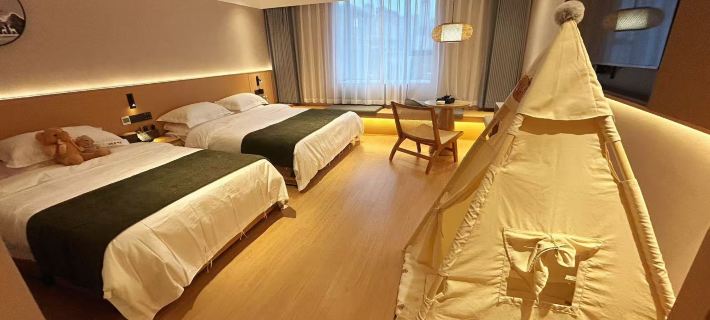 Haolaiwu Chengsu Hotel (Shanggao Cultural Square Branch) Hotels in Shanggao