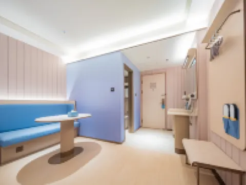 HanTing Hotel (University of Electronic Science and Technology of China Branch) Hotels in der Nähe von Sports Center Comprehensive Gymnasium， Qingshuihe Campus， University of Electronic Science and Technology of China