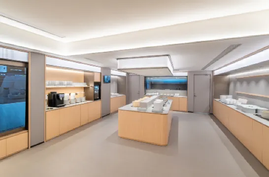 JI Hotel (Jiangmen Shuanglong Square) Отели рядом с достопримечательностью «Donghu Park»