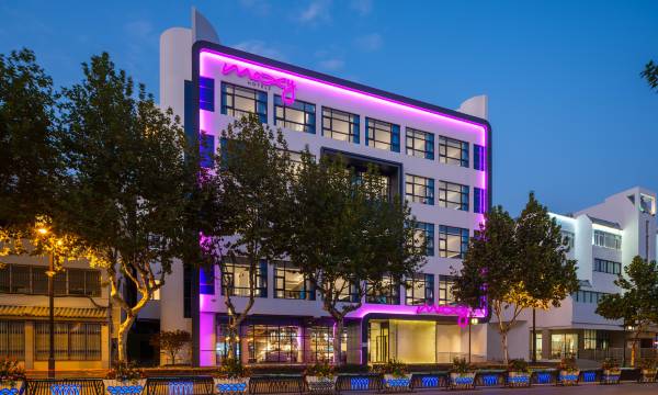 Moxy Suzhou City Centre