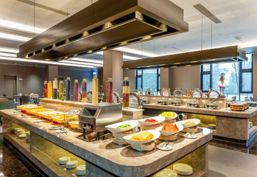 홀리데이 인 지우화 마운틴 핫 스프링 바이 IHG