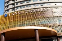 Lianyungang Lanou International Hotel (At the Seaside Park Store)