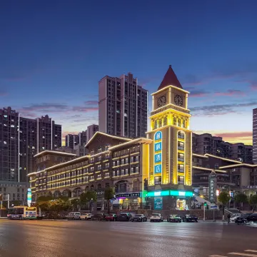 麗楓酒店（武漢陽邏地鐵站店） 鄰近金台的酒店