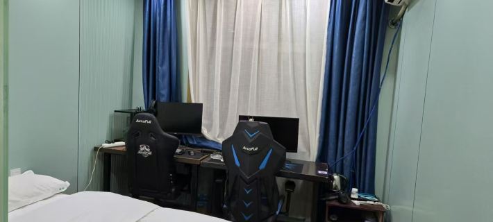 Jixi Cougar E-sports Homestay Hotels in Jixi