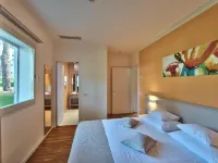 Crvena Luka Resort Hotels in Biograd na Moru
