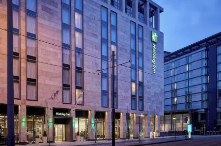 Holiday Inn Manchester - City Centre Отели рядом с достопримечательностью «Библиотека Портико»