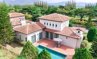 My Ozone KhaoYai by Ozone Hill