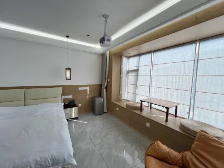 NaGoChingLan Отели рядом с достопримечательностью «Hai Lv Dao»