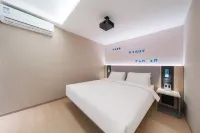 如家飯店（伊寧六星街解放路店）