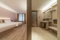 HanTing Hotel (Longnan Xiguan Tengfei Dasha) - parking