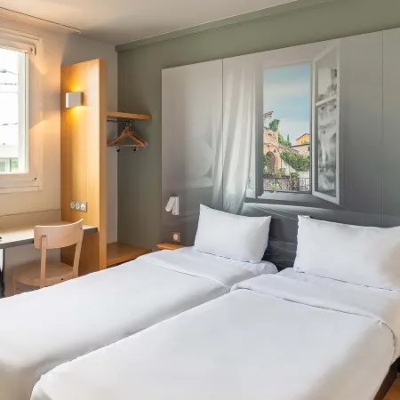 B&B HOTEL Lyon Grand Stade Meyzieu
