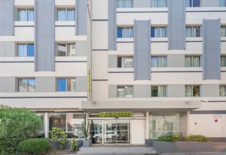 B&B Hotel Marseille Prado Parc des Expositions Отели рядом с достопримечательностью «Parc Chanot Marseille»