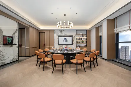 Daye Zhan Yue Renjoy Hotel