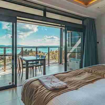 One Suite the Terrace Rooms