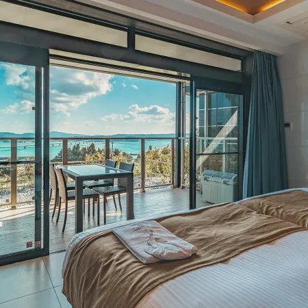 One Suite the Terrace