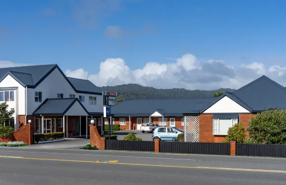 艾派恩玫瑰汽車旅館