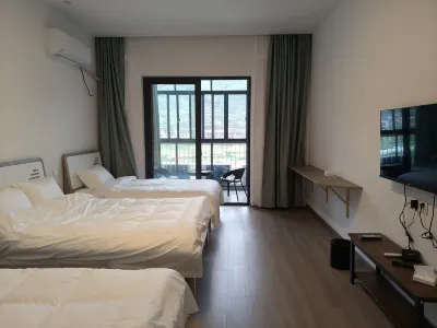 Ningbo Haishu Xiaoxi Homestay Hotel di Five Dragon Pools (Wulong Tan) Scenic Area
