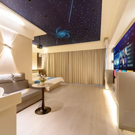 Fushun Lejia Apartment Отели в г. Фушунь