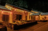 Aomozon Stay·Liuxia Village Hotels in Xinyi