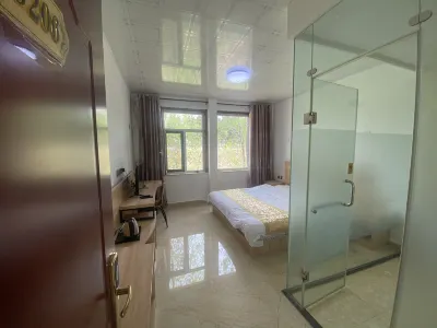 Tianhong Hotel Hotels near Baishishan World Geopark