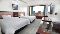 Honghe Manor Hotels in Guixi