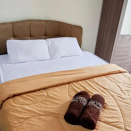 good cheap candiland apartment clean okay