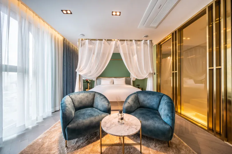 Hotel the Castle Sincheon