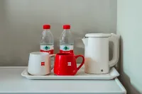 Ibis Hotel (Chengdu South Railway Station Tongzilin ) Các khách sạn ở Khu thương mại Plaza Yulin Life và Tongzilin