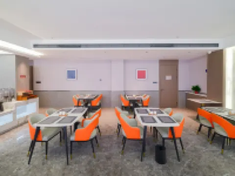 Wuqi Yinyun Grand Hotel Hotels in Wuqi