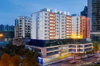 Dingshe Hotel (Yongqingfang, Shamian Island, Guangzhou) Hotel in zona Shamian